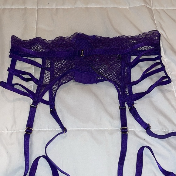 NWT XS/SM Victoria’s Secret lace garter with thigh attachments lingerie sexy fun - Picture 4 of 8